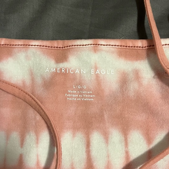 Pink cropped tank from American eagle size large adjustable never worn - Picture 2 of 3